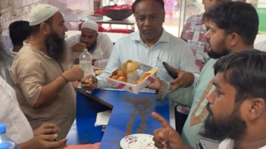 আমান উল্লাহ আমান বিএনপির স্থায়ী কমিটির সদস্য নির্বাচিত হওয়ায় কেরানীগঞ্জে দোয়া ও  মিষ্টি বিতরণ
